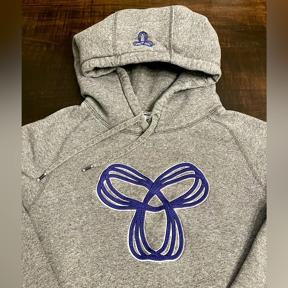 TNA Hoodie - Picture 5 of 5